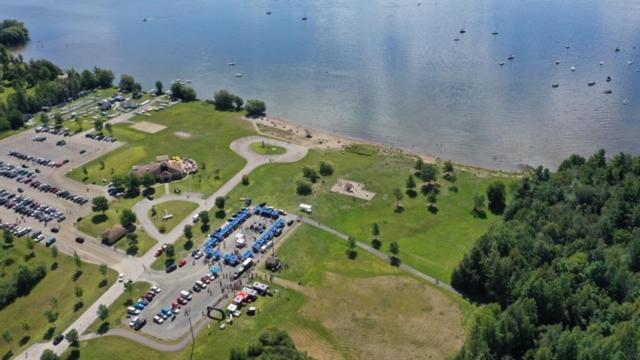 Condo Entre Ville/Nature Magog Εξωτερικό φωτογραφία